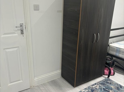 Room in a Shared House, Green Lane, IG3