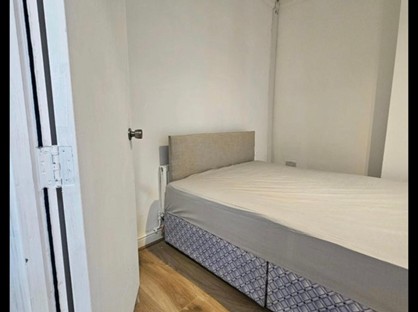 Room in a Shared House, Barber Road, ST6