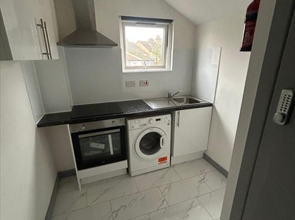 Room in a Shared House, Hillside, SL1