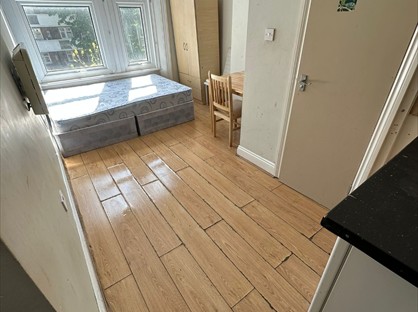 Studio Flat, Ravensdale Road, N16