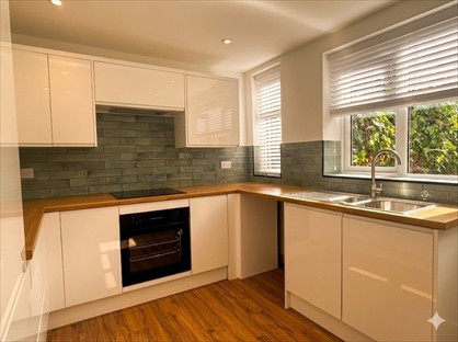 3 Bed Terraced House, West Terrace, ST6