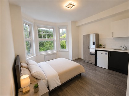 Studio Flat, Buckland Road, ME16
