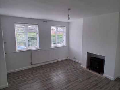 2 Bed Terraced House, Gibbons Crescent, DY13
