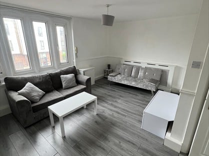 1 Bed Flat, Linacre Lane, L20