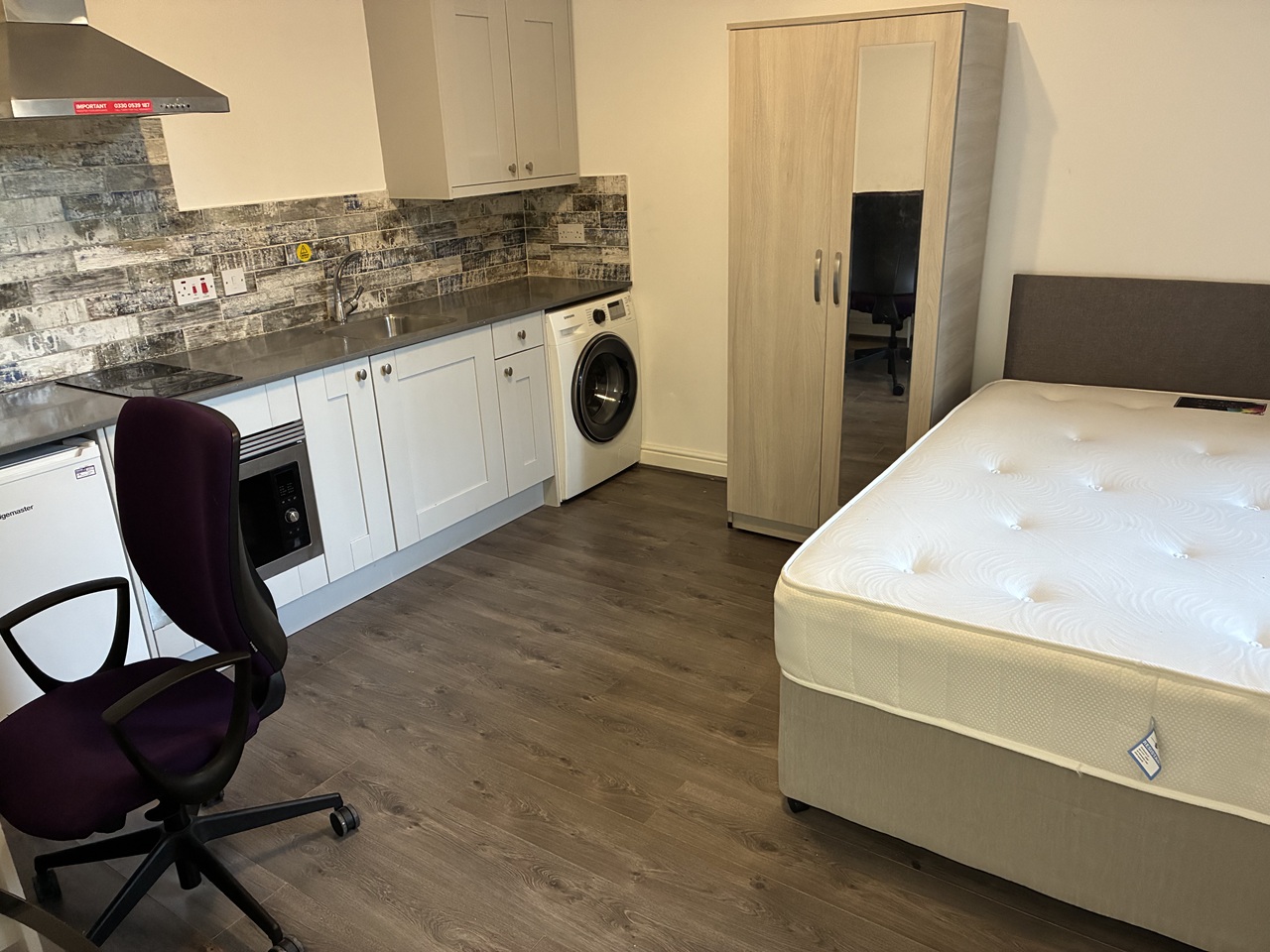 Studio Flat, Westminster Road, CV1
