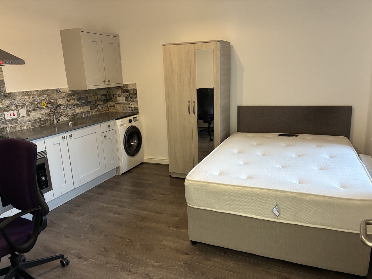 Studio Flat, Westminster Road, CV1 photo 4