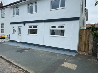 Room in a Shared House, Purewell, BH23