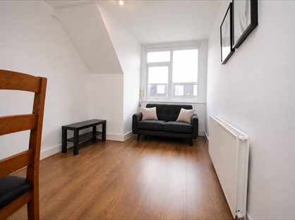 1 Bed Flat, St. Julians Road, NW6