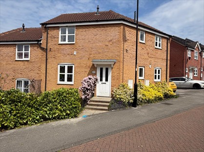 3 Bed Semi-Detached House, Myrtle Crescent, S2