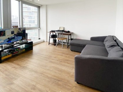 Studio Flat, Ontario Tower, E14
