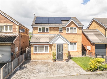 4 Bed Detached House, Millwater Avenue, WF12