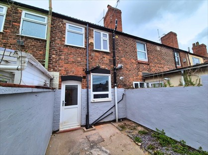 2 Bed Terraced House, Beaconsfield Road, CH62