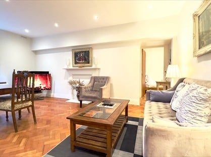 2 Bed Flat, Queensway, W2