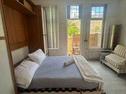 Studio Flat, Linthorpe Road, N16