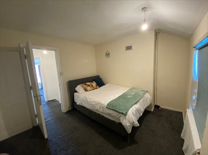 Room in a Shared House, Canning Circus, NG7