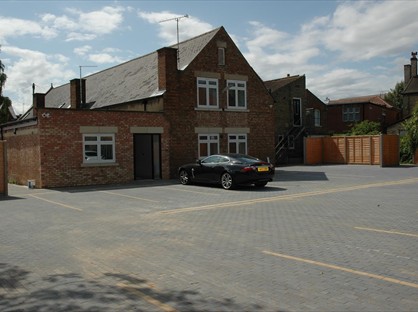 1 Bed Flat, Manor House St, PE1