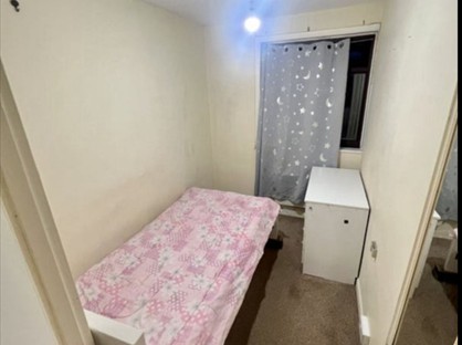 Room in a Shared House, Spencer Road, TW7