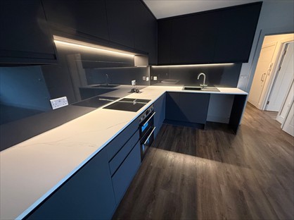 1 Bed Flat, Magpie Hall Road, ME4
