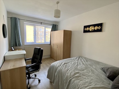 5 Bed Flat, Tildesley Road, SW15