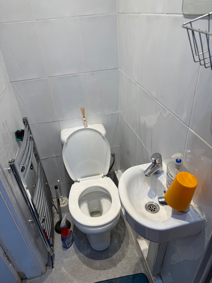 Room in a Shared Flat, Glasgow, G11 photo 5