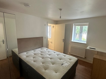 Room in a Shared House, New Road, OX16