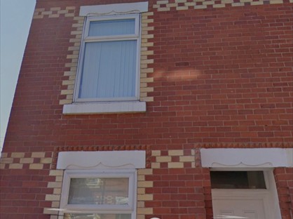 3 Bed End Terrace, Dollond St, M9