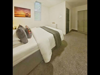 Room in a Shared House, Litherland Road, L20