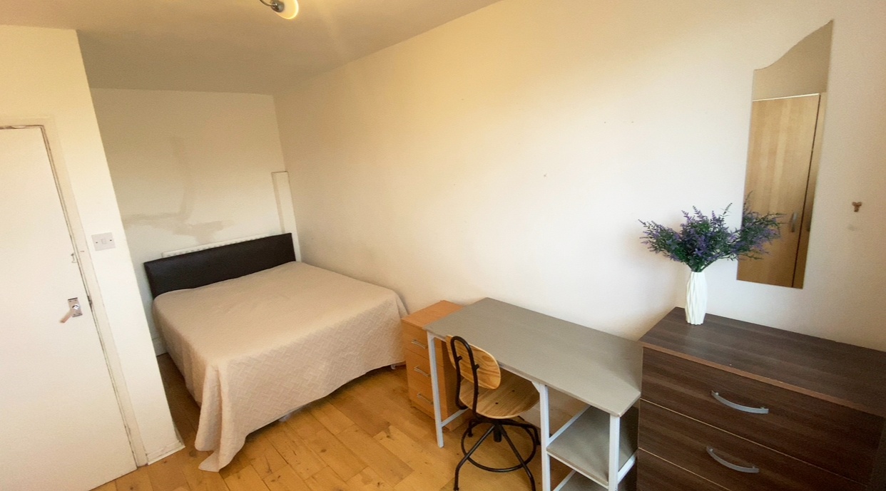 Additional image 10 of Room in a Shared Flat, Semley House, SW1W, N1 7GU