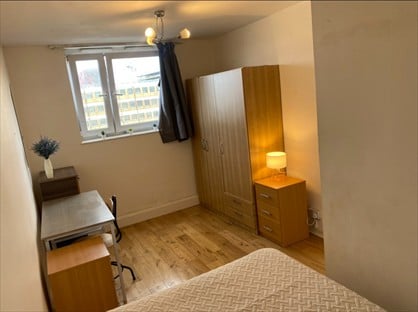 Room in a Shared Flat, Semley House, SW1W