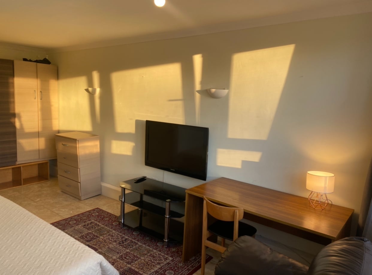 Additional image 3 of Room in a Shared Flat, Semley House, SW1W, N1 7GU