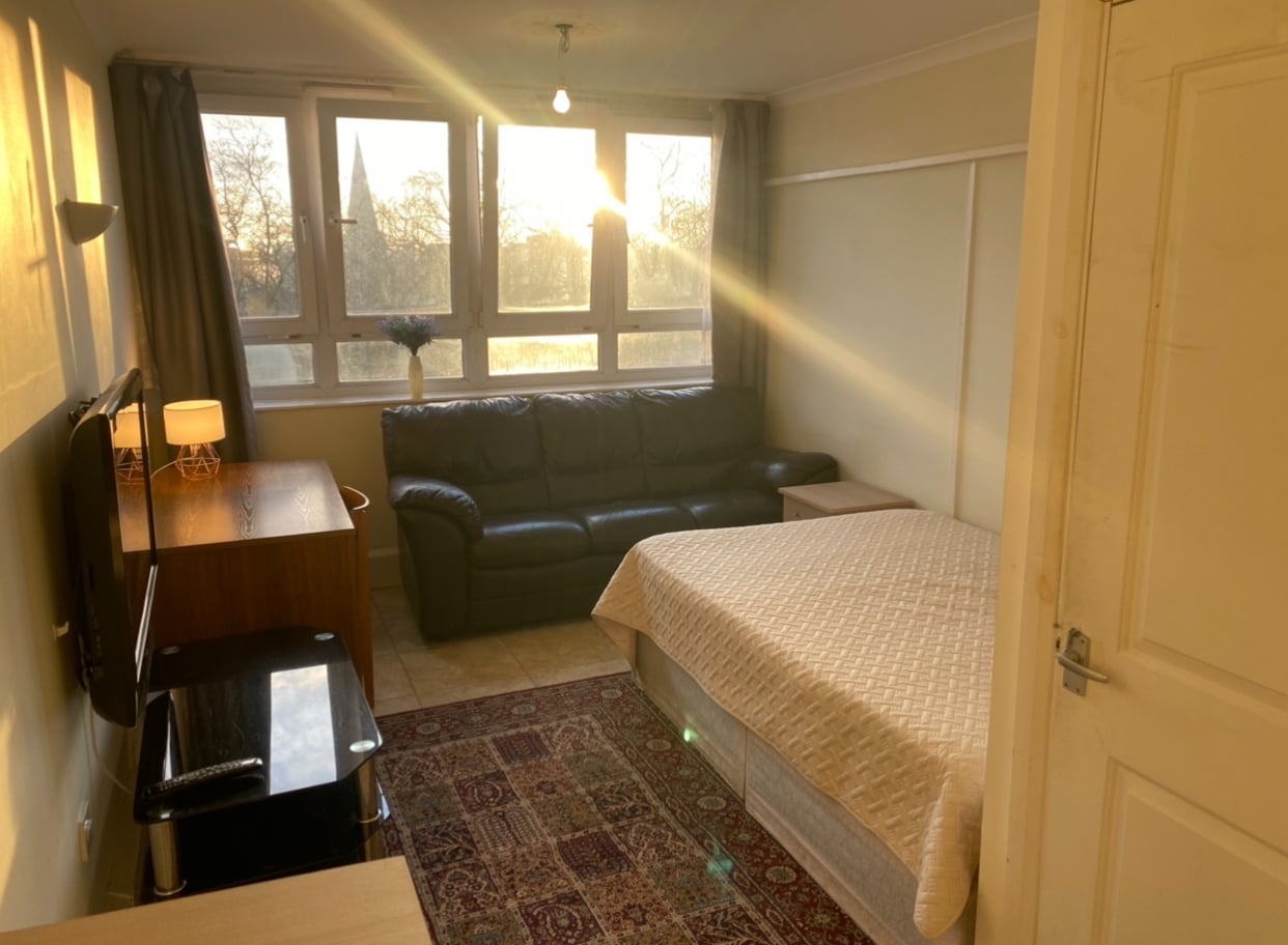 Additional image 2 of Room in a Shared Flat, Semley House, SW1W, N1 7GU