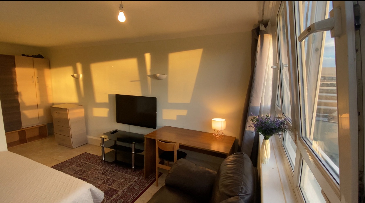 Additional image 4 of Room in a Shared Flat, Semley House, SW1W, N1 7GU
