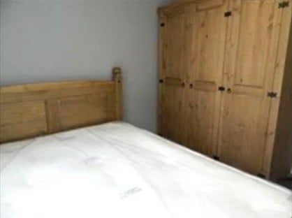 Room in a Shared House, Winn Street, LN2