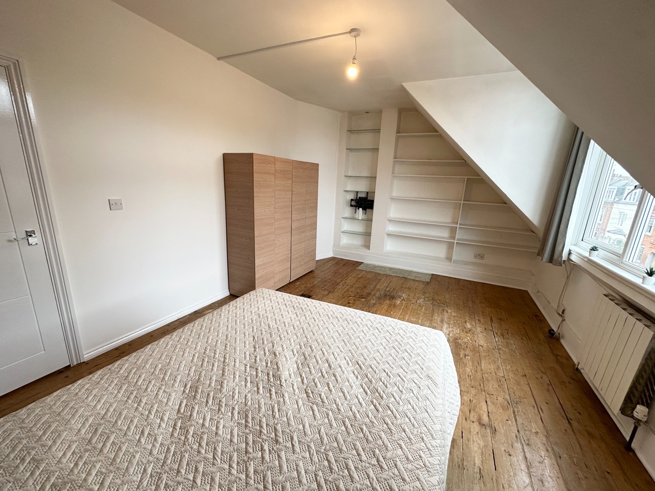 Room in a Shared Flat, Kersley Road, SW11 photo 4