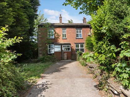3 Bed Semi-Detached House, Higher Lomax Lane, OL10
