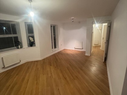 2 Bed Flat, Amblecote, DY8