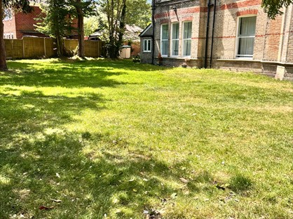 Studio Flat, Wimborne Road, BH2