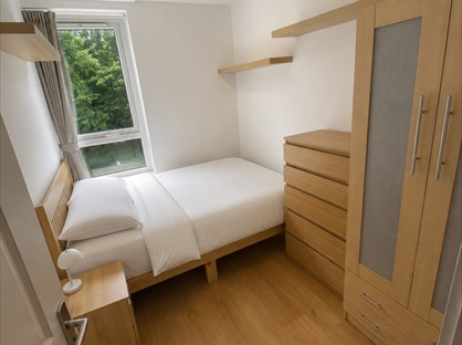 Room in a Shared Flat, Kildare Walk, E14