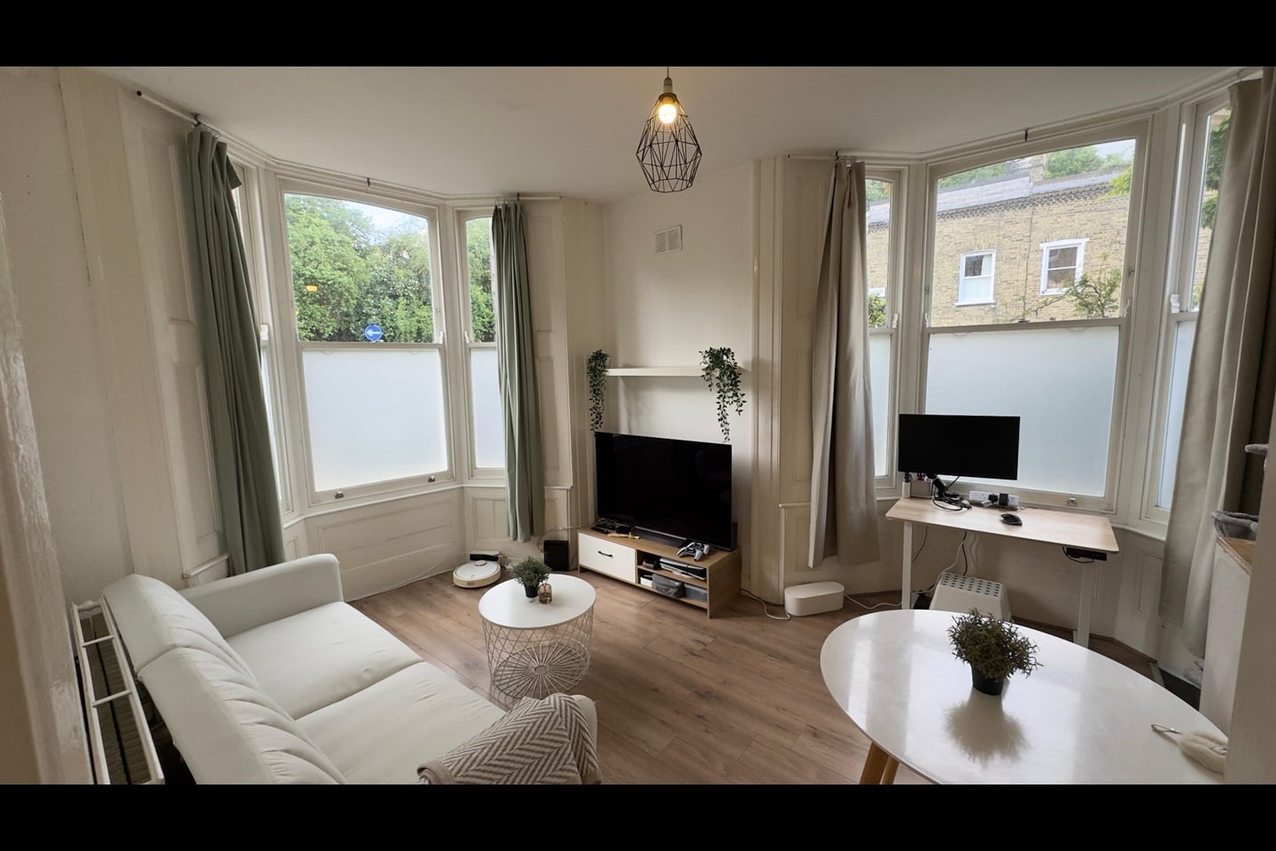 1 Bed Flat, Drayton Park, N5