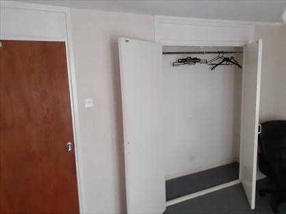 Room in a Shared House, Nuns Way, CB4