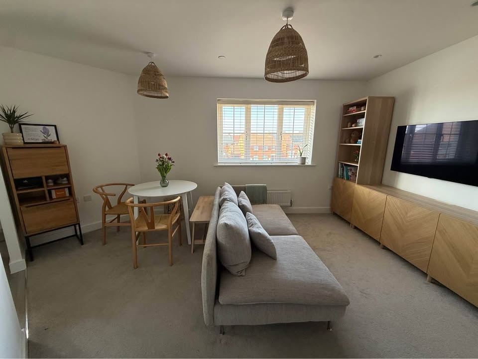 London - 2 Bed Flat, Shipwright House, E1 - To Rent Now for £2,050.00 p/m