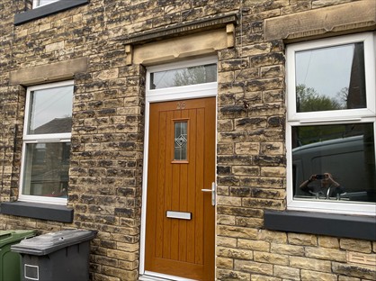 2 Bed Terraced House, Arnold St, WF15