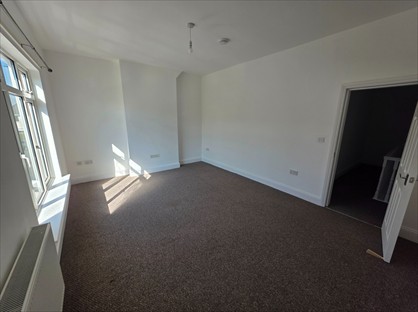 3 Bed Semi-Detached House, Beaconsfield Road, CH5