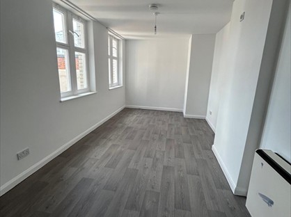 1 Bed Flat, Horsefair St, LE1