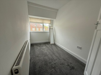 3 Bed Flat, Church Hill Road, EN4