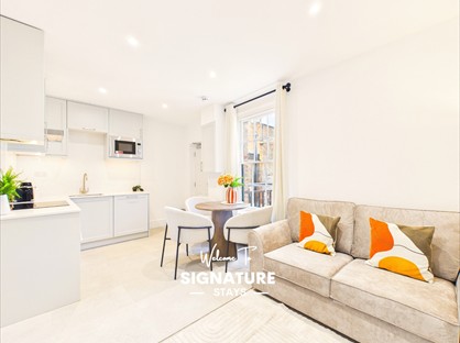 1 Bed Flat, Artisan Court, GL50
