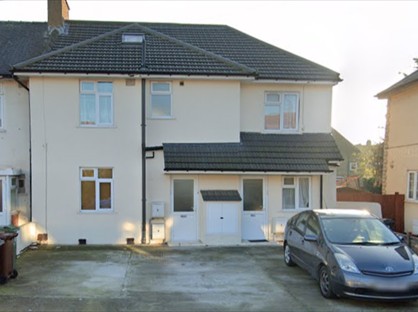 2 Bed Flat, Campden Crescent, RM8