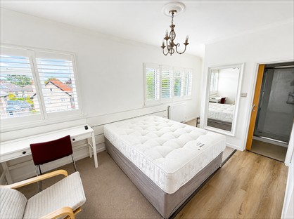 Room in a Shared House, North Road, BH14