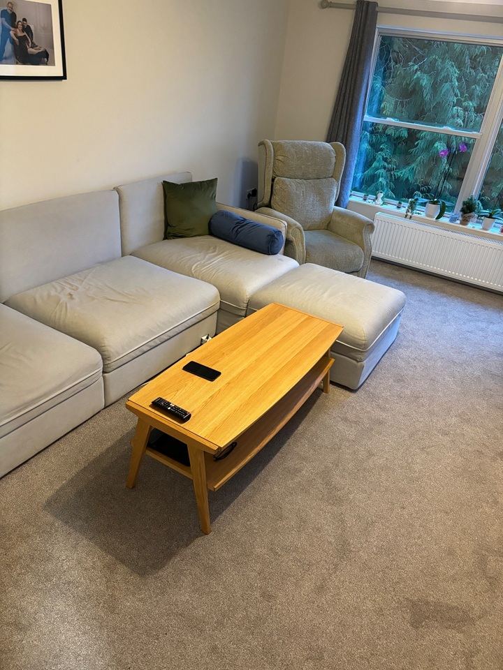 3 Bed Flat, Weston Park West, BA1