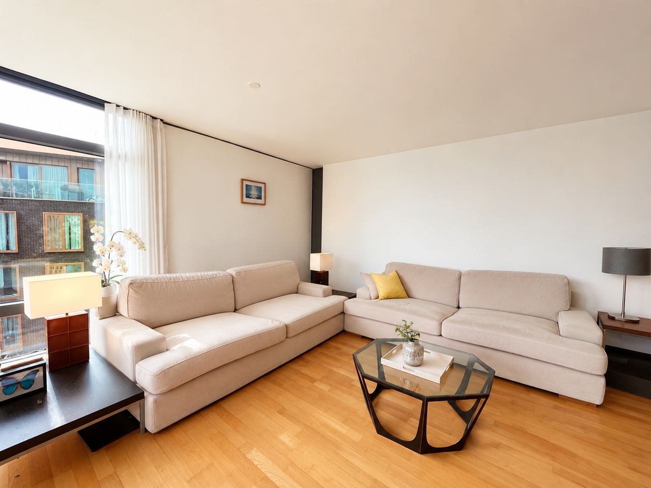 Additional image 9 of 3 Bed Flat, Parliament View Apartments, SE1, N1 7GU